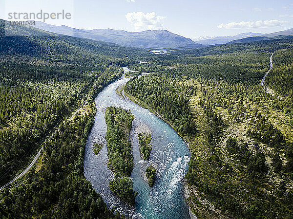 Fluss  der durch den Jotunheimen-Nationalpark fließt  Norwegen