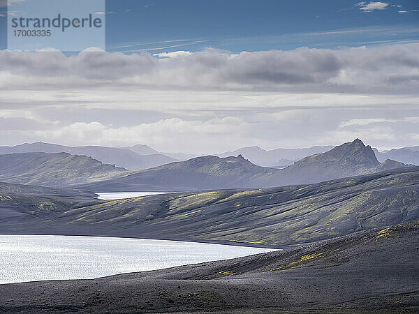 Landschaftsbild eines Vulkankraters  Lakagigar  Island
