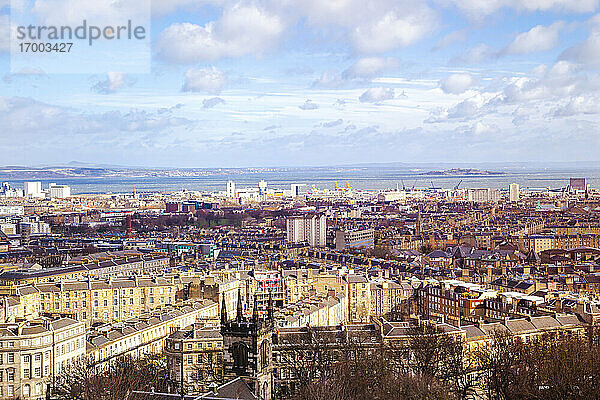 Großbritannien  Schottland  Edinburgh  Stadtbild  Luftaufnahme