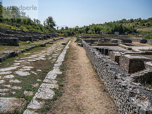 Römische Ruinen  archäologische Stätte von Alba Fucens  Massa d'Albe  Abruzzen  Italien