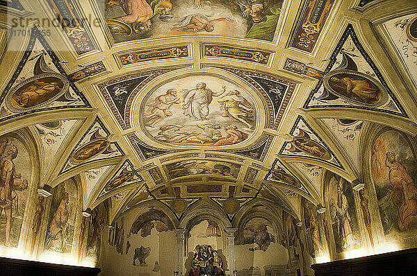 Italien  Toskana  Cortona  Museo Diocesano  ehemalige St. Savior Kirche mit Fresken von Vasari und Cristoforo Gherandi