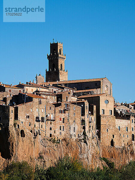 die Altstadt von Pitigliano  Grosseto  Toskana  Italien.