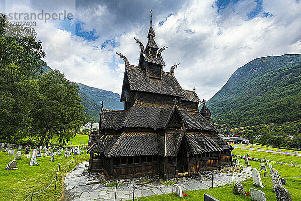 Borgund Stabkirche  Vestland  Norwegen  Skandinavien  Europa