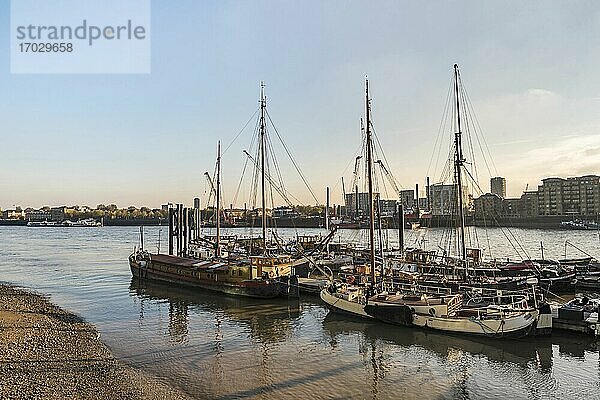 Hermitage Community Moorings  Tower Hamlets  London  England