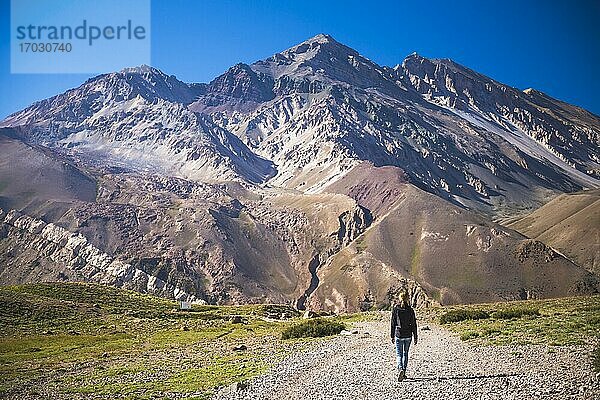 Trekking im Aconcagua Provincial Park  Andengebirge  Provinz Mendoza  Argentinien