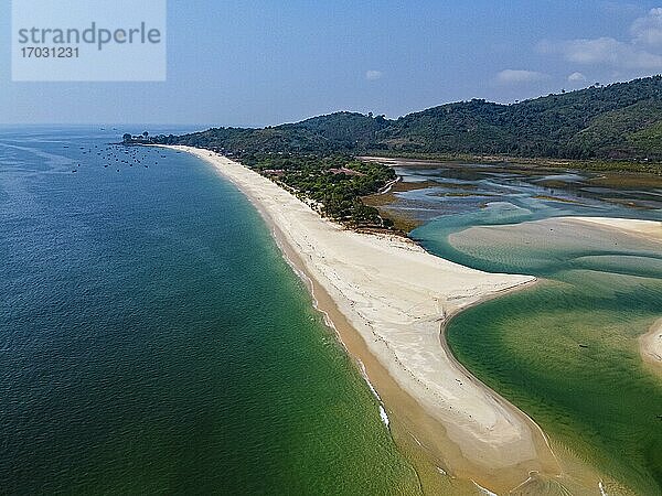 Luftaufnahme von Tizit Strand  Dawei  Mon Staat  Myanmar  Region Tanintharyi  Myanmar  Asien
