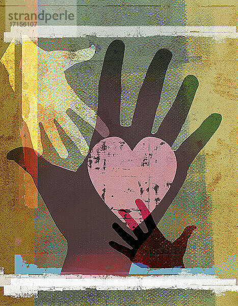Hände reichen in Herzform zusammen