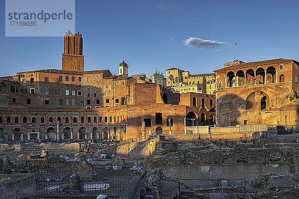Italien  Rom  Trajansforum  antike Stadtansicht