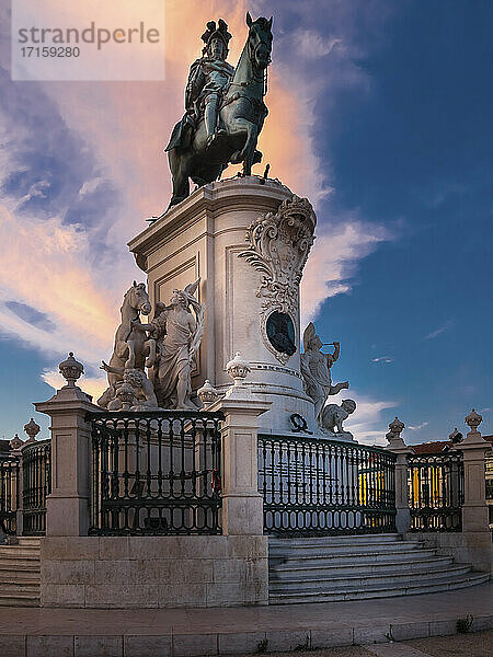 Portugal  Estremadura Province  Lisbon  Equestrian statue of king Jose I at dusk