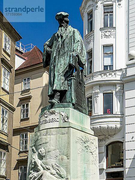 Österreich  Wien  Gutenberg-Denkmal in Lugeck
