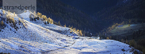 Germany  Bavaria  Berchtesgaden National Park. Mountain landscape in winter