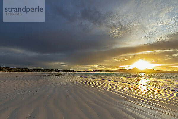 Australien  Ozeanien  Westaustralien  Cape Le Grand National Park  Lucky Bay im Sonnenaufgang