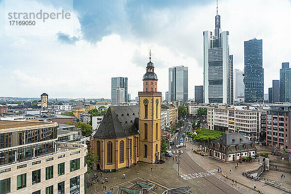 Deutschland  Frankfurt  Hauptwache  Luftaufnahme der St. Katharinenkirche und des Finanzviertels