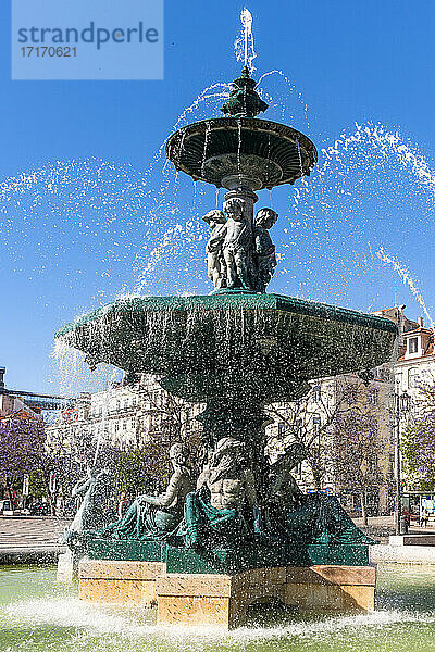 Portugal  Lissabon  Rossio  Springbrunnen auf dem Praca Dom Pedro IV