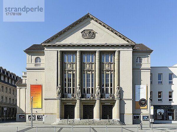 Hagener Stadttheater  Schauspielhaus  Hagen  Westfalen  Ruhrgebiet  Nordrhein-Westfalen  Deutschland  Europa
