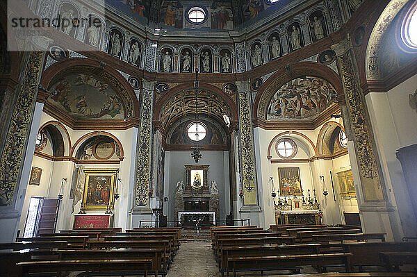 Europa  Italien  Lombardei  Varese Land  Busto Arsizio  Kathedrale  S. Giovanni Battista Basilika