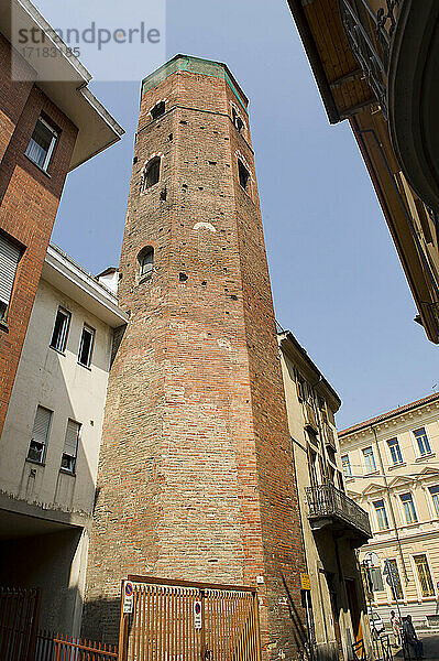 Europa  Italien  Piemont  Asti  Turm De Regibus