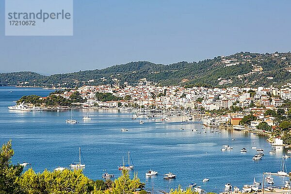 Insel Ferien Reise Stadt Meer Urlaub Mittelmeer reisen in Skiathos  Griechenland  Europa