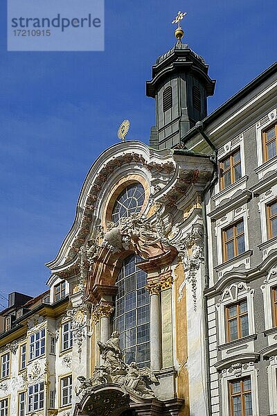 Fassaden Asam-Haus und spätbarocke Asam-Kirche  1733-46  in der Sendlingerstraße  München  Oberbayern  Bayern  Deutschland  Europa