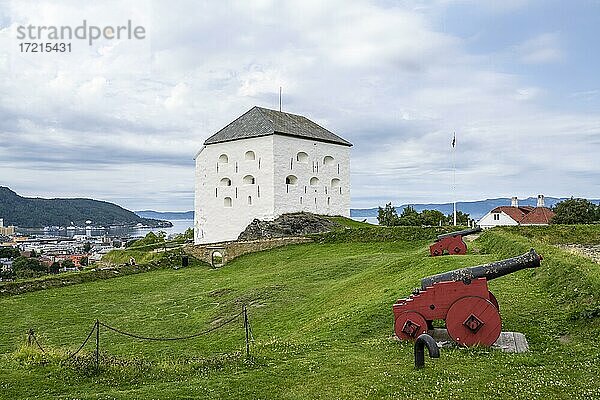 Festung Kristiansten  Kanone  Trondheim  Trøndelag  Norwegen  Europa
