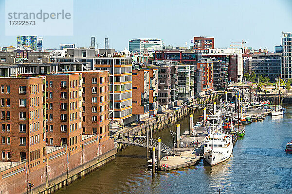 Hafencity von der Elbphilharmonie aus gesehen  Hamburg  Deutschland