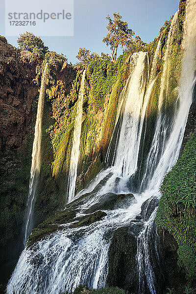 Ouzoud Wasserfall bei Sonnenuntergang  Ouzoud  Marokko  Nordafrika  Afrika