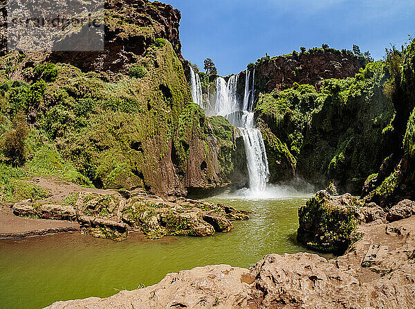 Ouzoud Falls  Wasserfall in der Nähe des Dorfes Tanaghmeilt im Mittleren Atlas  Provinz Azilal  Region Beni Mellal-Khenifra  Marokko  Nordafrika  Afrika