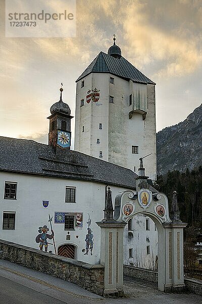 Wallfahrtskirche zu Unserer Lieben Frau von Mariastein  Mariastein  Tirol  Österreich  Europa