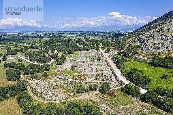 Luftaufnahme der Unesco-Welterbestätte Philippi  Mazedonien  Griechenland  Europa