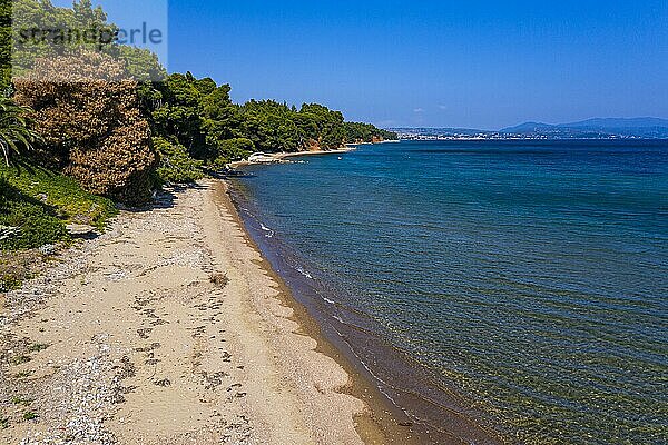Luftaufnahme von Metamorfosi Beach  Sithonia  Chalkidiki  Griechenland  Europa