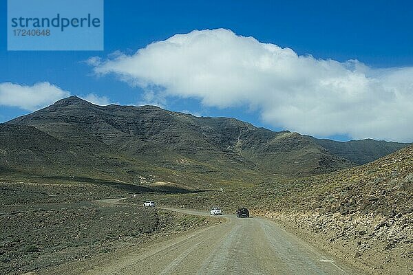 Straßenführung im Parque Natural Jandia  Fuerteventura  Kanarische Inseln  Spanien  Europa