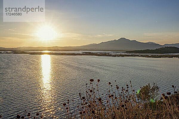 Sonnenuntergang über dem Amvrakikos Wetlands National Park