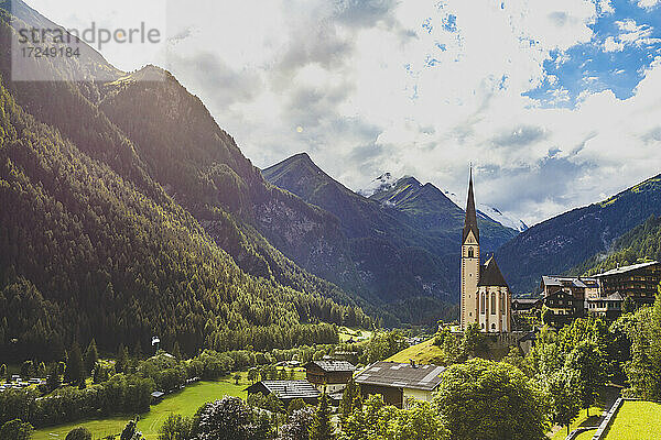 Österreich  Kärnten  Heiligenblut  Kirche in den Alpen