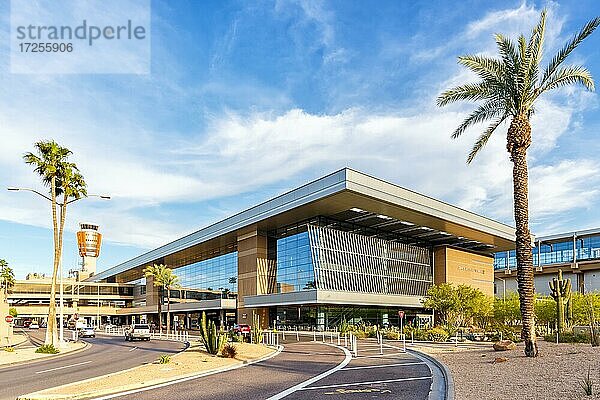 Terminal 3 des Flughafen Phoenix Sky Harbor International Airport Phoenix  USA  Nordamerika