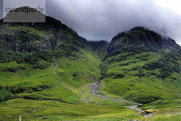 Buachaille Etive Mor  Glen Coe Tal  Bergmassiv  Bergpanorama  Highlands  Hochland  Schottland  Großbritannien  Europa