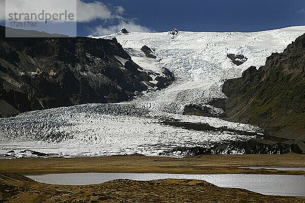 Gletscherzunge  Gletscher  Gletschersee  Vatnajökull  Südküste  Island  Europa