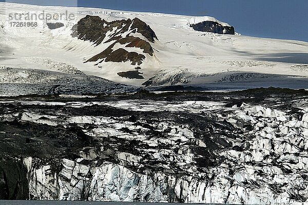 Gletschereis  Gletscher  kalbender Gletscher  Gletscherlagune Jökulsárlon  Vatnajökull Gletscher  Südküste  Island  Europa