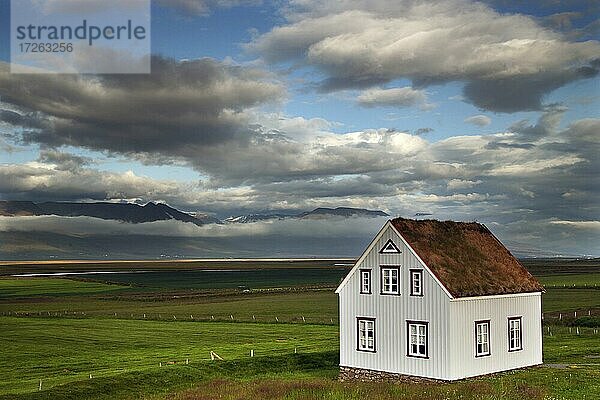 Haus in Landschaft  Museumsdorf  Glaumbær  Nord-Island  Island  Europa