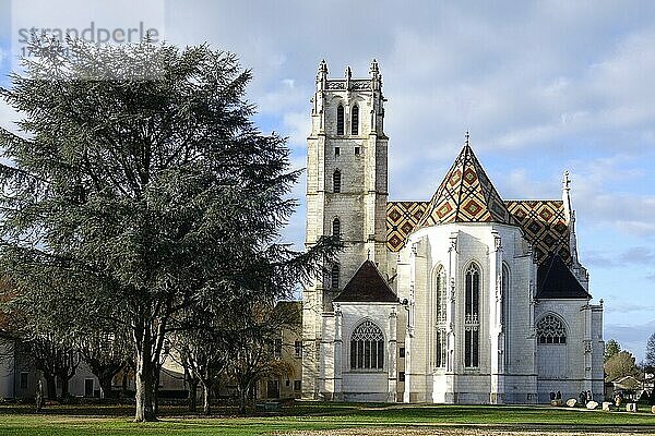 Ehemaliges Kloster Brou  Monastère royal de Brou des Augustinerorden im Stil der Spätgotik  Abtei als Grablege für Herzog Philibert le Beau von Savoyen  Bourg-en-Bresse  Departement Ain  Region Auvergne-Rhone-Alpes  Frankreich  Europa