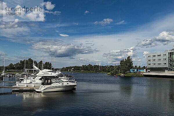 Hafen von Oulu  Finnland  Europa