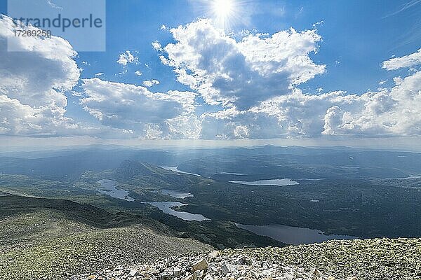 Gebirgslandschaft um Gausta oder Gaustatoppen höchster Berg in Norwegen  Telemark  Norwegen  Europa