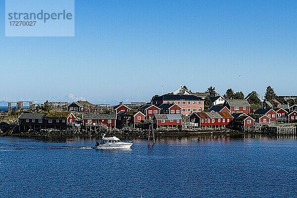 Das Dorf Reine  Lofoten  Norwegen  Europa