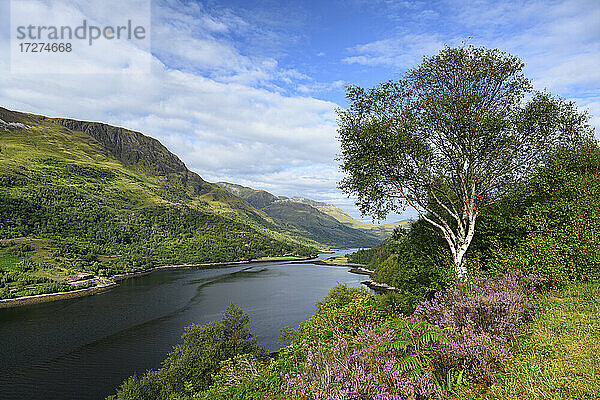Aussicht auf Loch Leven in den schottischen Highlands