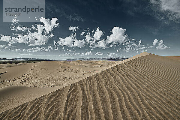 Landschaft der Cadiz-Dünen in der Mojave-Wüste  Südkalifornien  USA