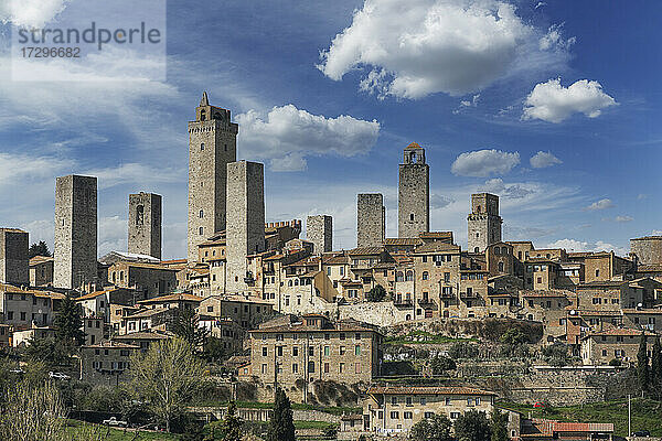 Italien  Toskana  San Gimignano  Mittelalterliche Türme und Gebäude