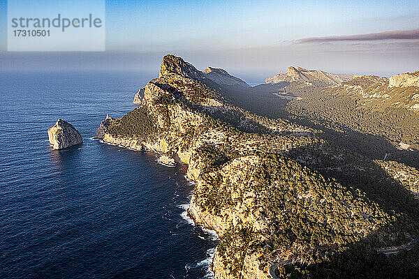 Luftaufnahme des Cap de Formentor  Mallorca  Balearische Inseln  Spanien  Mittelmeer  Europa