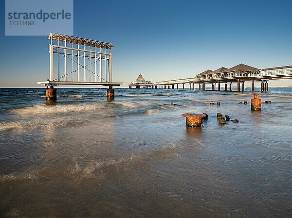 Seebrücke Heringsdorf  Abendlicht  Insel Usedom  Mecklenburg-Vorpommern  Deutschland  Europa