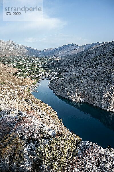 Meerenge bei Vathy  Vathifjord  Kalymnos  Dodekanes  Griechenland  Europa