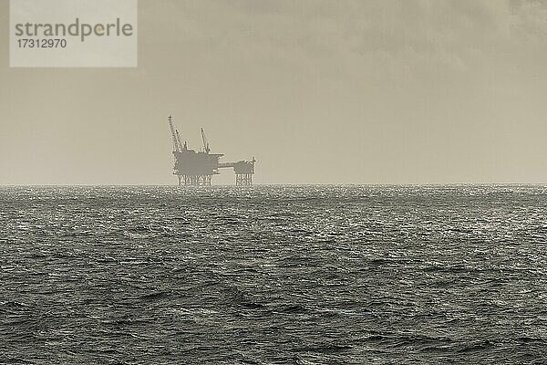 Bohrinsel  Ölförderung  Nordsee