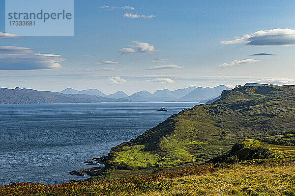 UK  Schottland  Küstenlandschaft der Isle of Skye